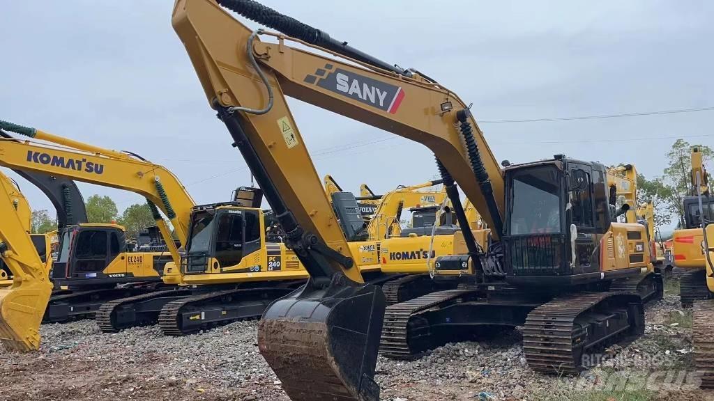 Sany SY 215 C Vikšriniai ekskavatoriai