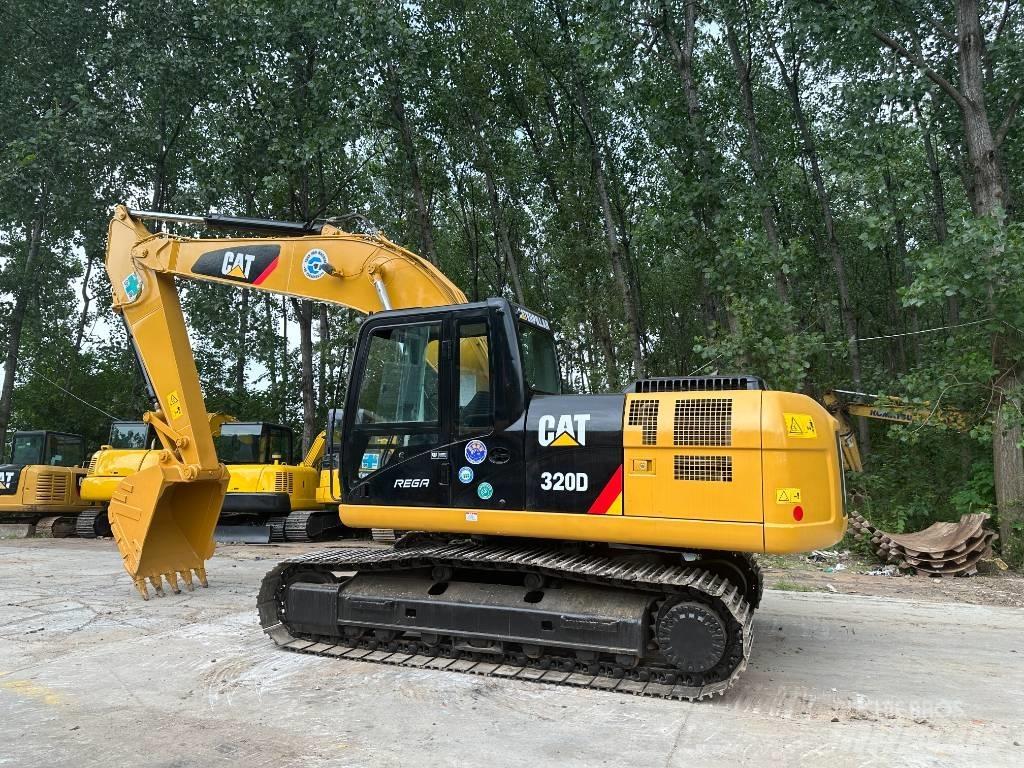 CAT 320D Vikšriniai ekskavatoriai