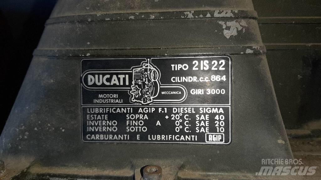  DYCATI 21S22 Varikliai