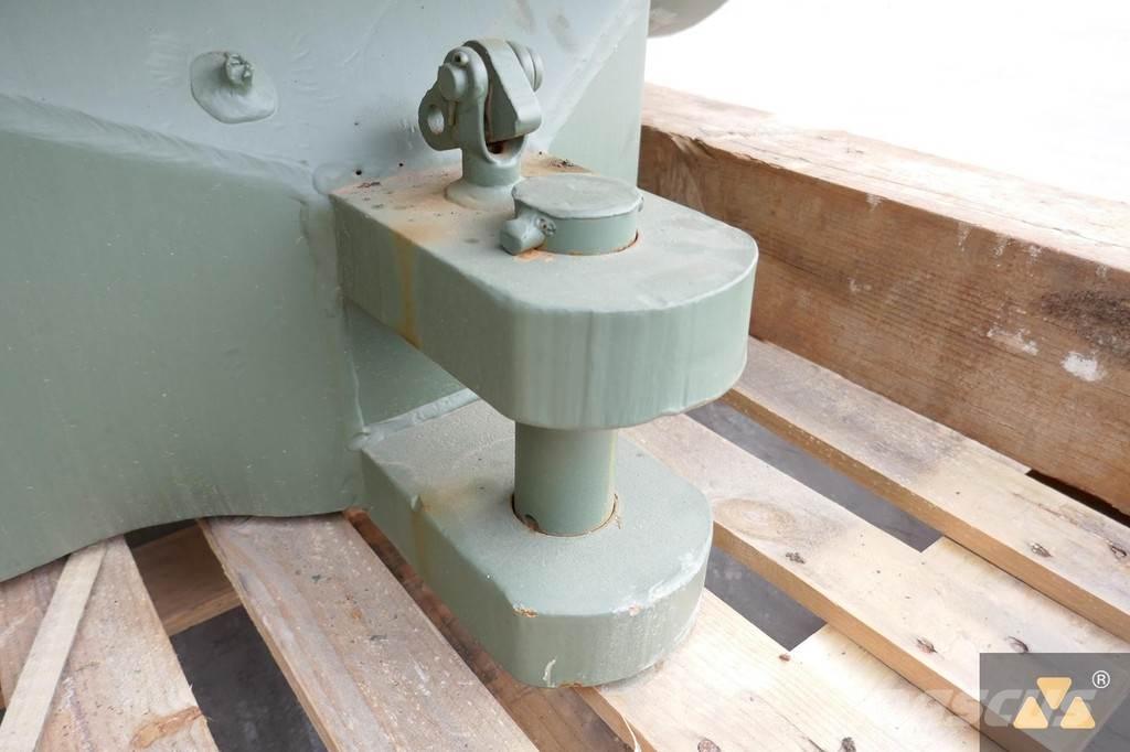 Hyster D7K Kiti naudoti statybos komponentai