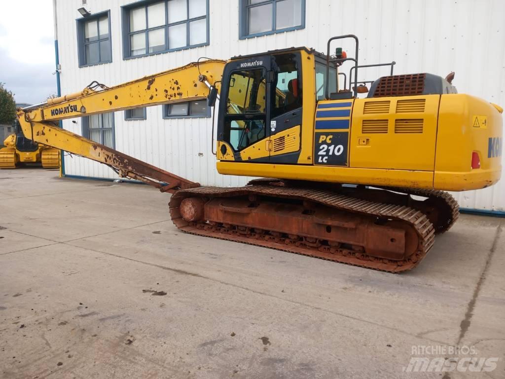 Komatsu PC210LC-10 Vikšriniai ekskavatoriai
