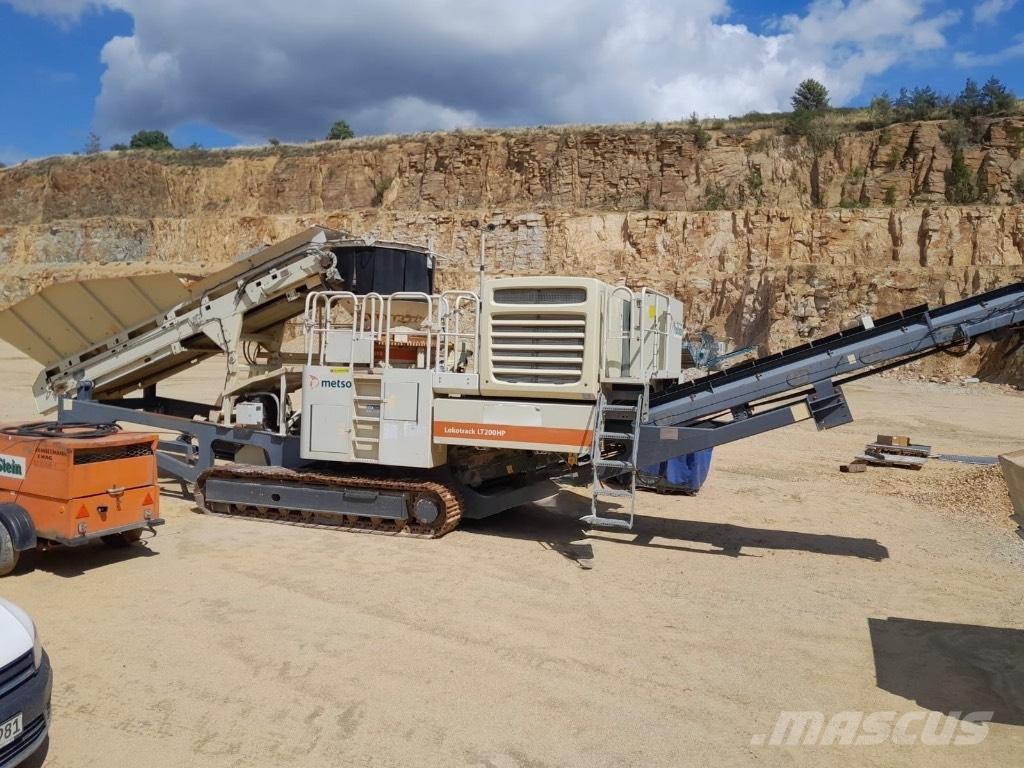 Metso LT200HP Mobilūs smulkintuvai