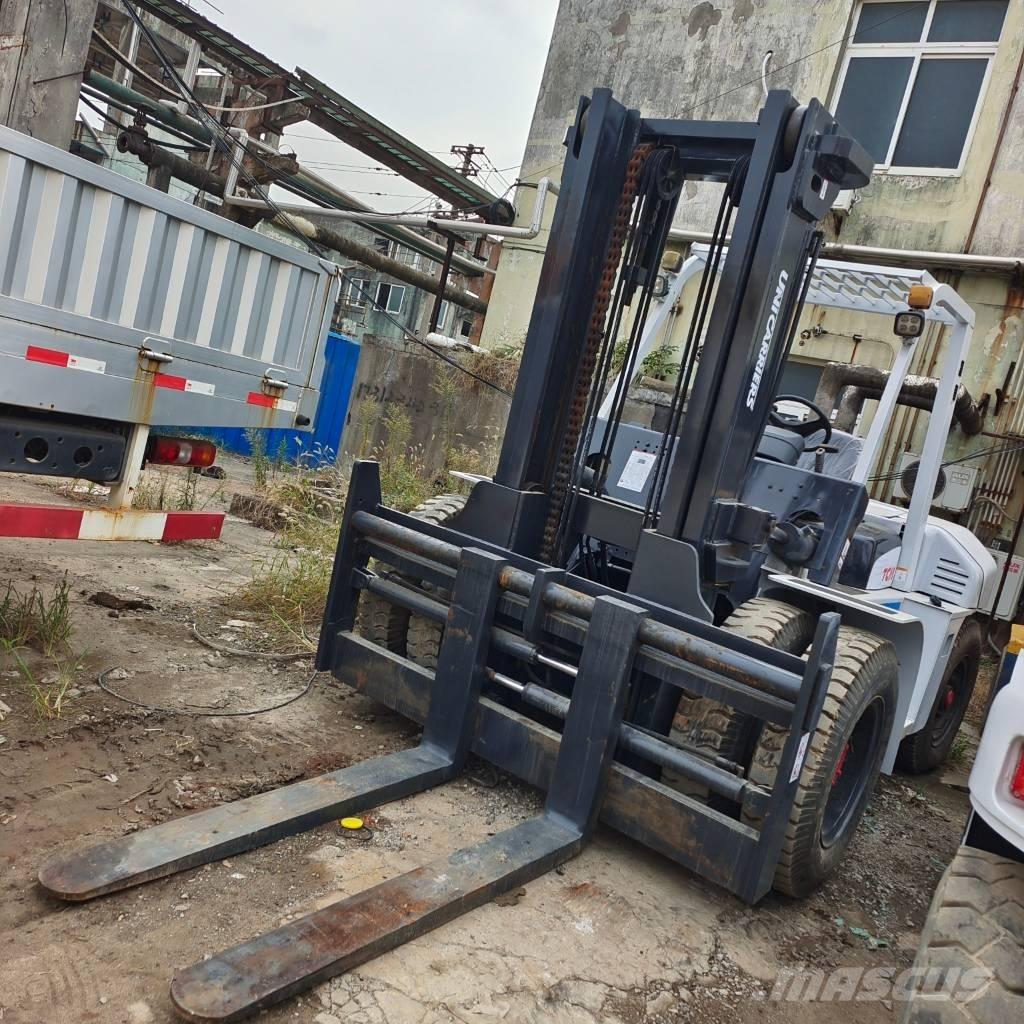 TCM FD 100 Dyzeliniai krautuvai