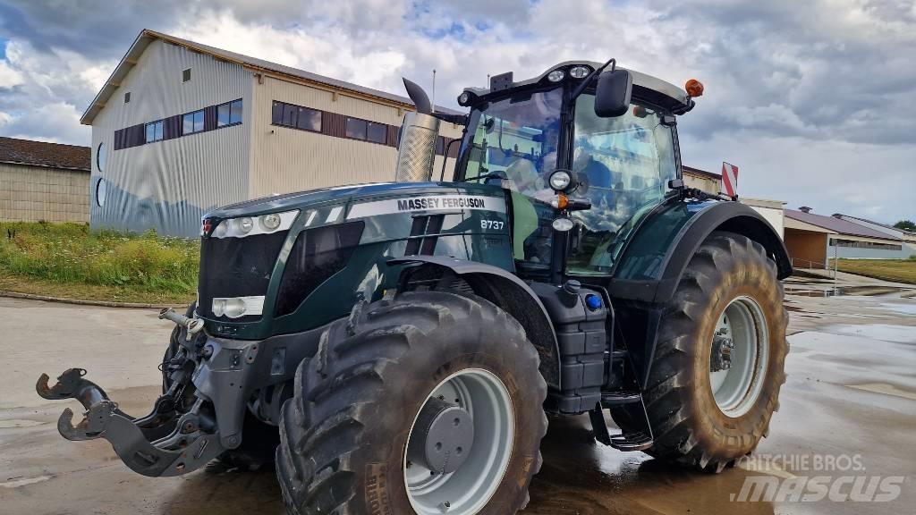 Massey Ferguson 8737 Traktoriai