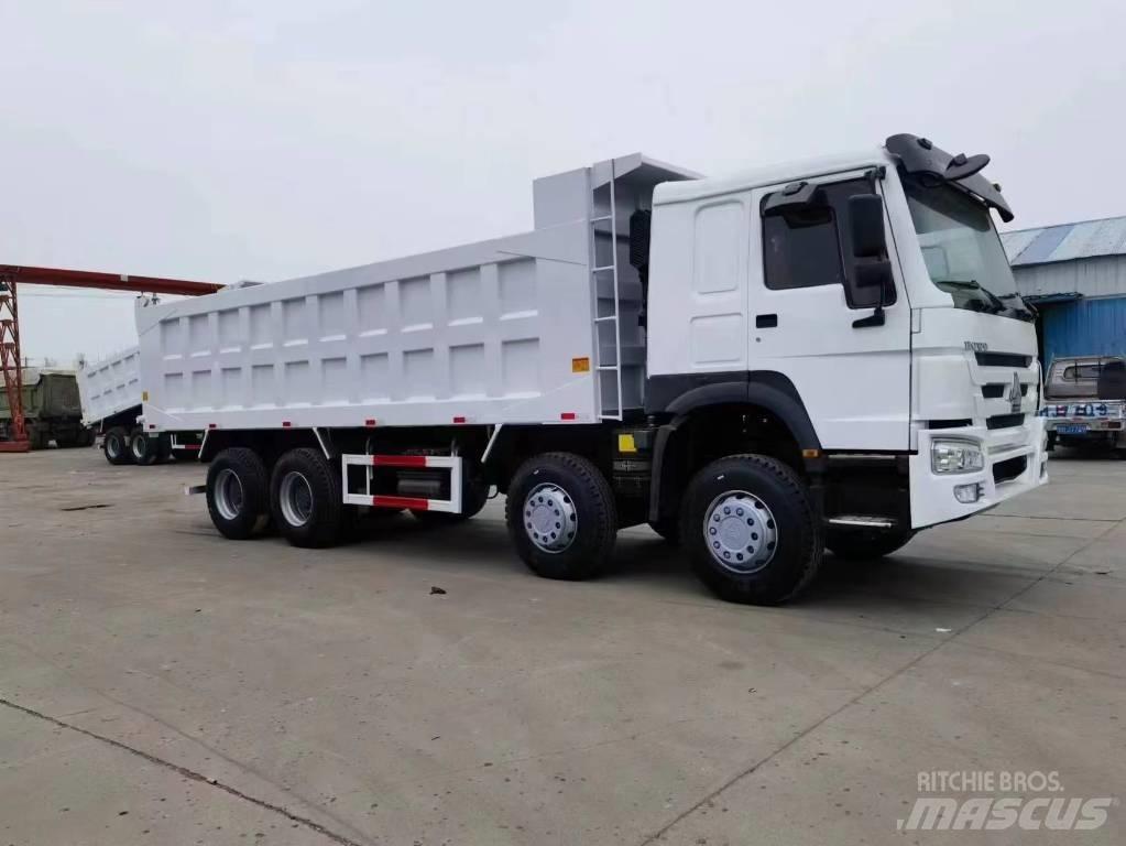 Howo 371 8X4 Savivartės priekabos