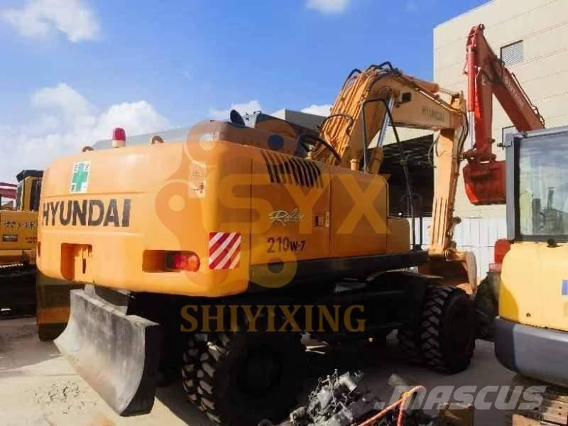 Hyundai 210W-7 Ratiniai ekskavatoriai