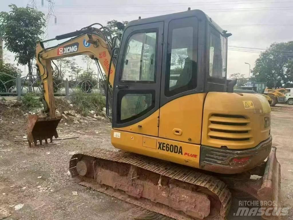 XCMG XE 60 DA Vikšriniai ekskavatoriai