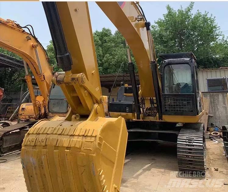 CAT 330DL Vikšriniai ekskavatoriai