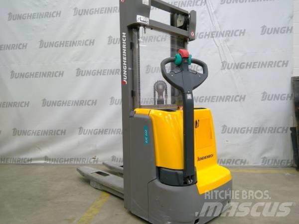 Jungheinrich EJC 112 Rankiniai vėžimėliai
