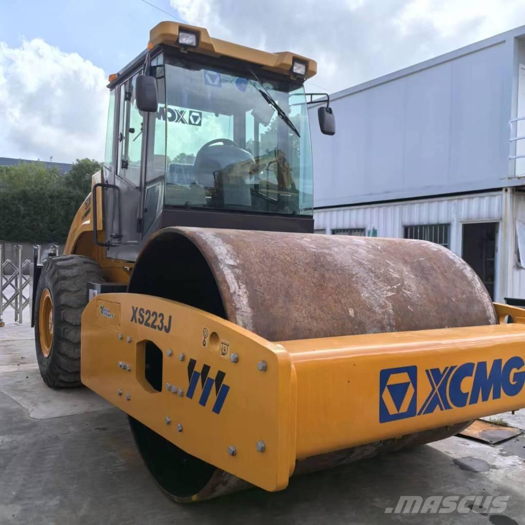 XCMG XS 223 J Vieno būgno volai