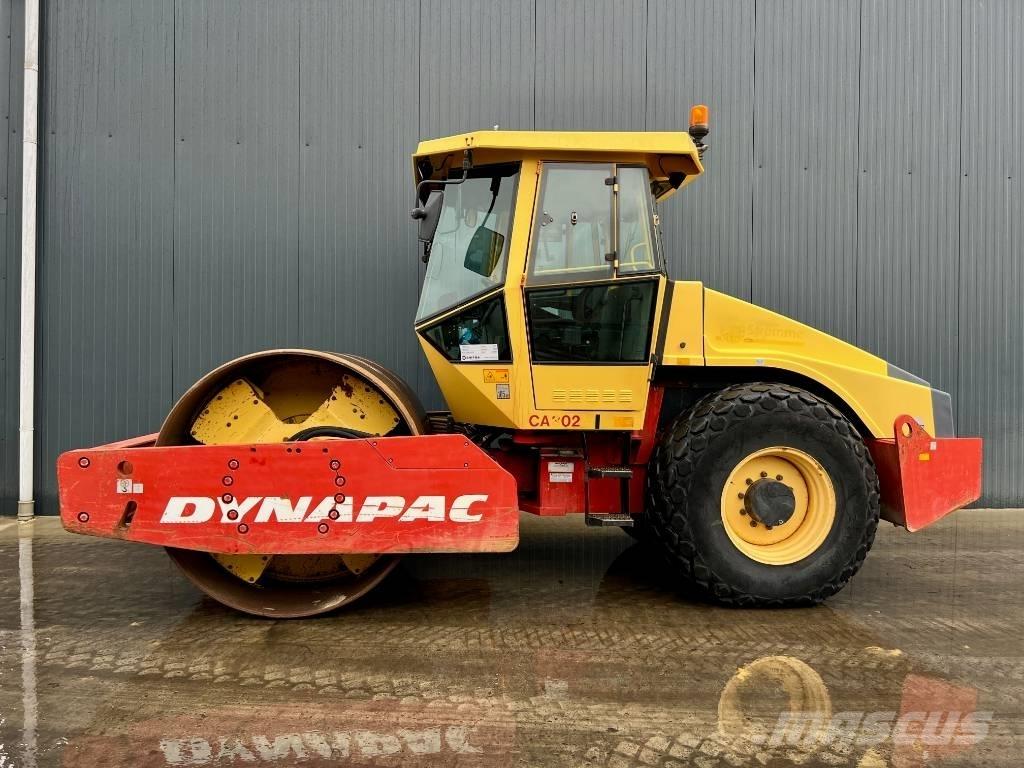 Dynapac CA302D Vieno būgno volai