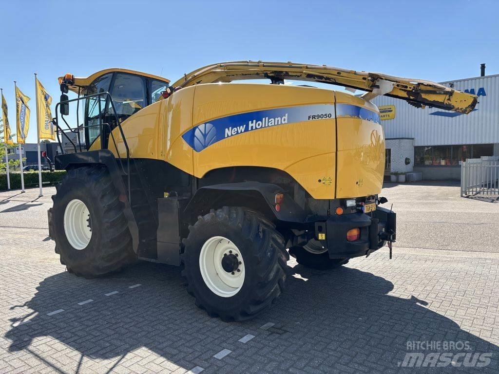 New Holland FR9050 Pašarų ruošimo technika