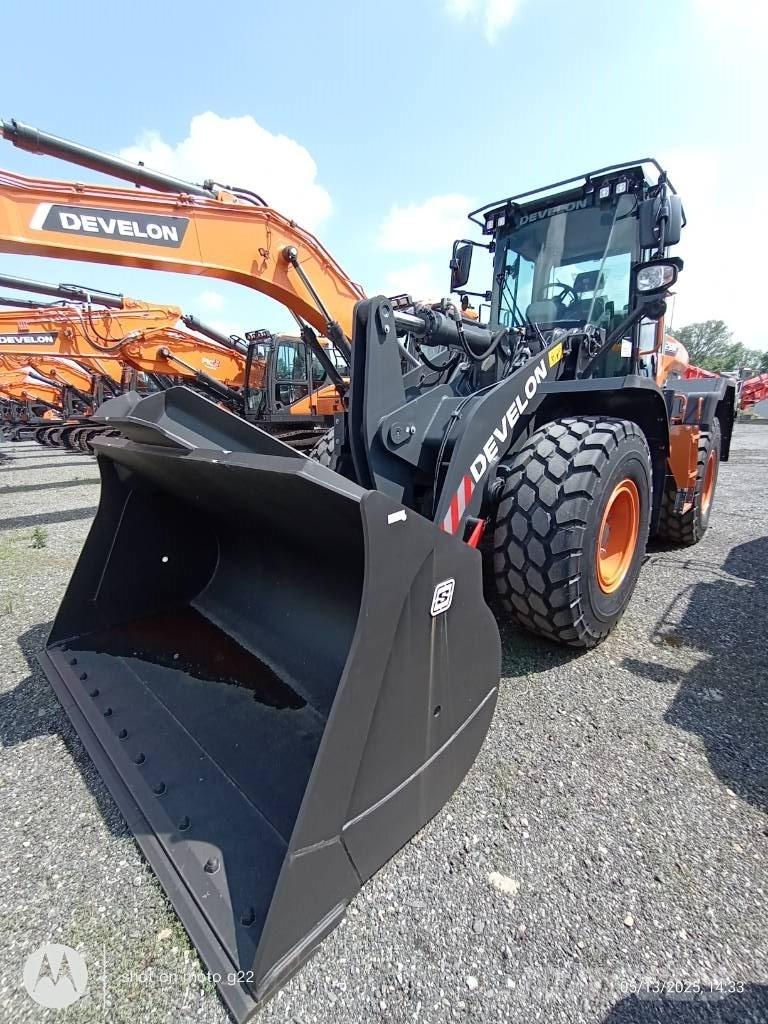 Develon DL 280-7 Naudoti ratiniai krautuvai