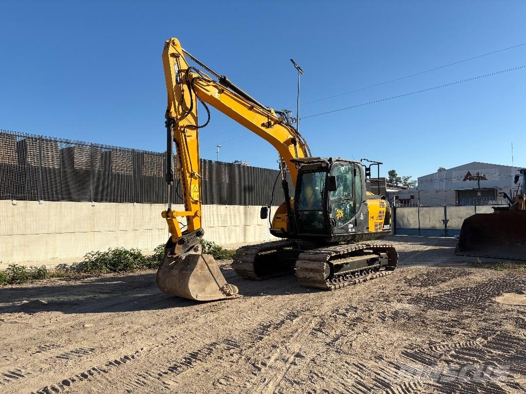 JCB JS 131 LC Vikšriniai ekskavatoriai