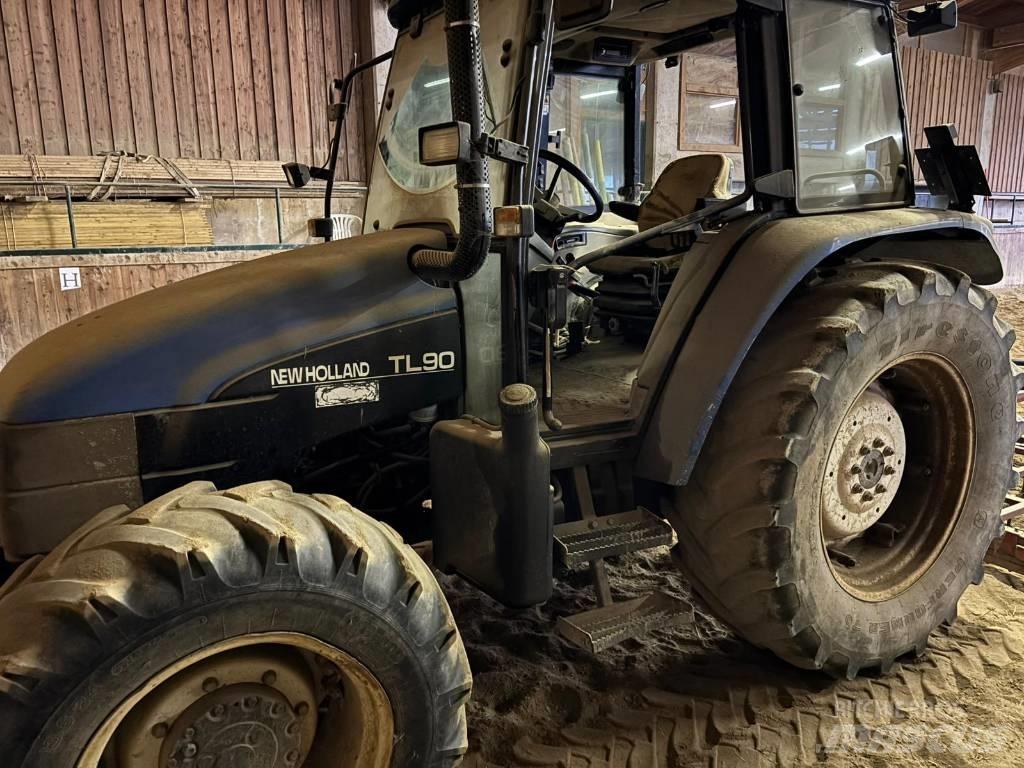 New Holland TL 90 Traktoriai