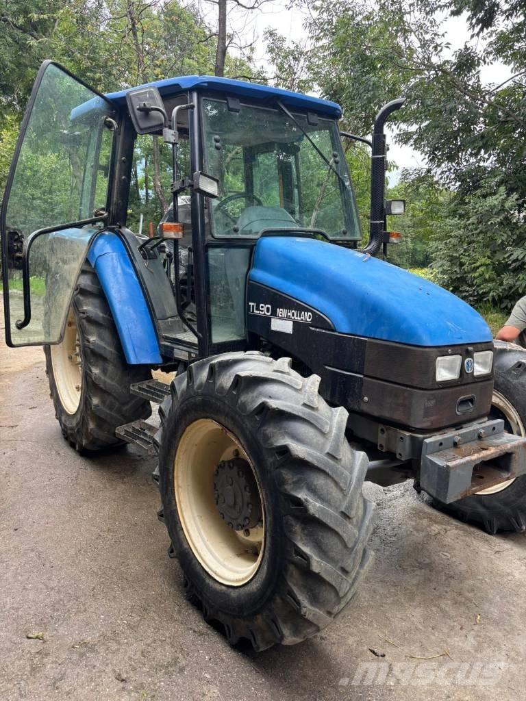 New Holland TL 90 Traktoriai