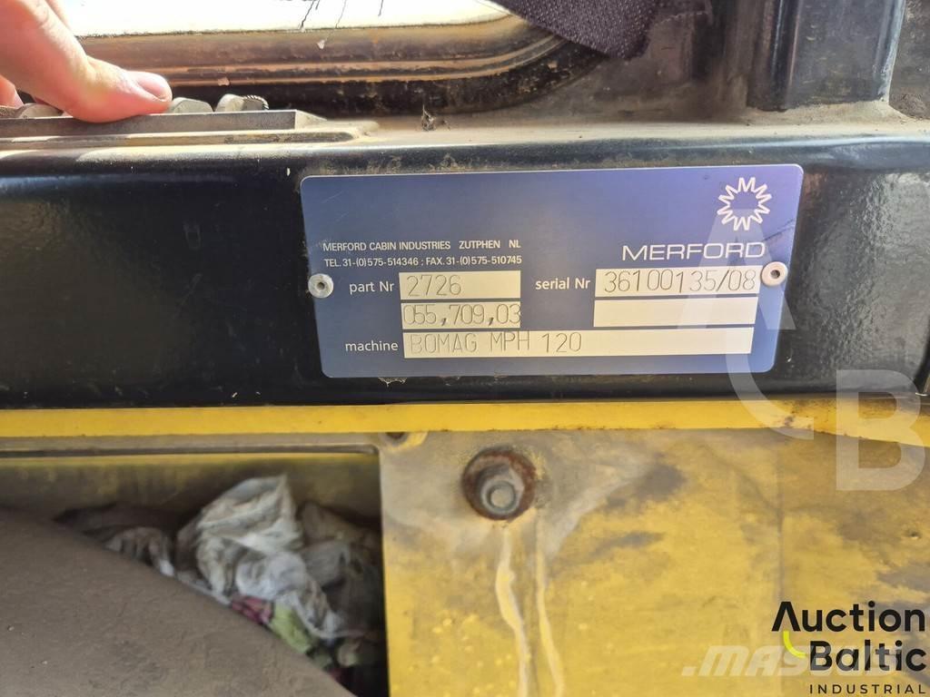 Bomag MPH 122 Greideriai