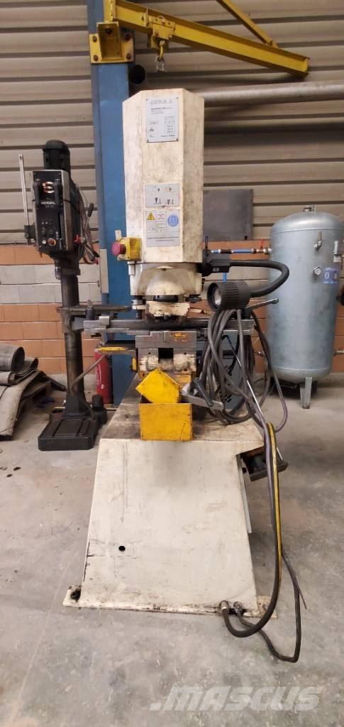  GEKA PUMA 55S Statyba - Kita