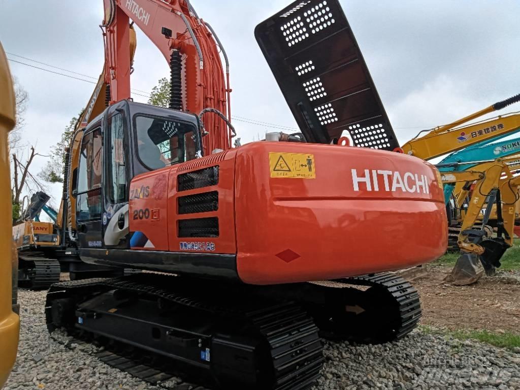 Hitachi ZX 200 Vikšriniai ekskavatoriai