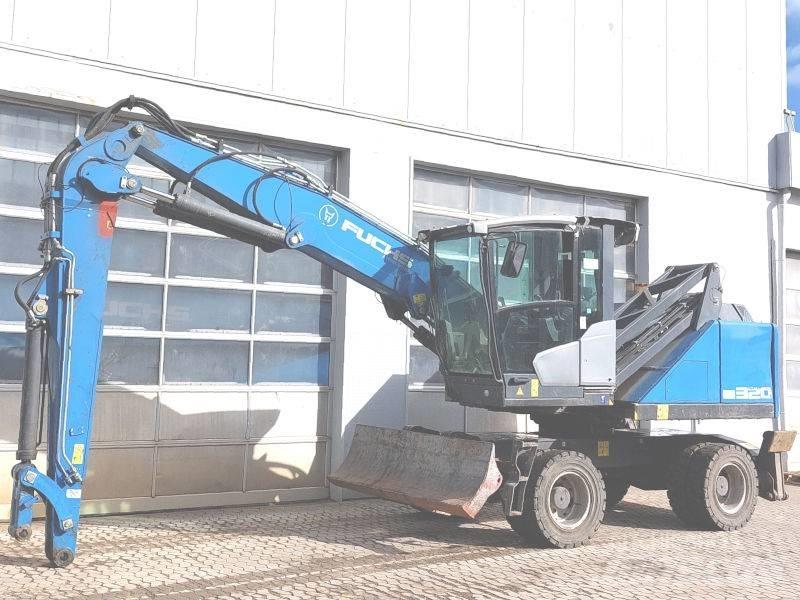 Fuchs MHL 320 F Atliekų / pramoniniai krautuvai
