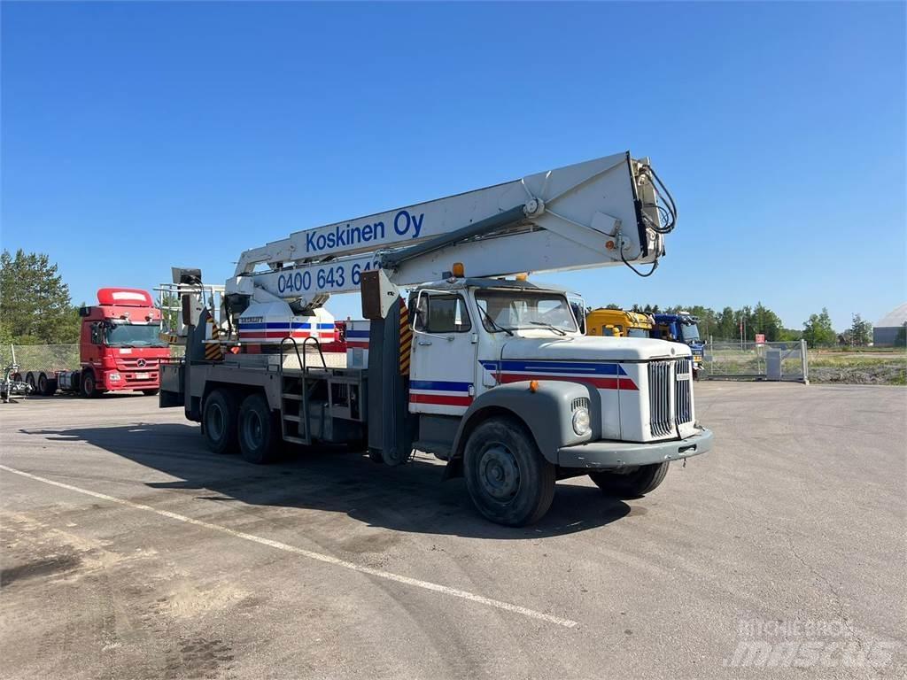 Scania 111 6X2 Automobiliniai kranai