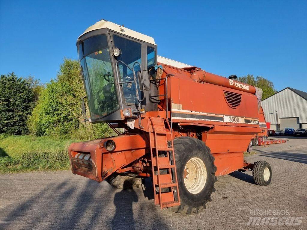 Laverda 3500 Derliaus nuėmimo kombainai