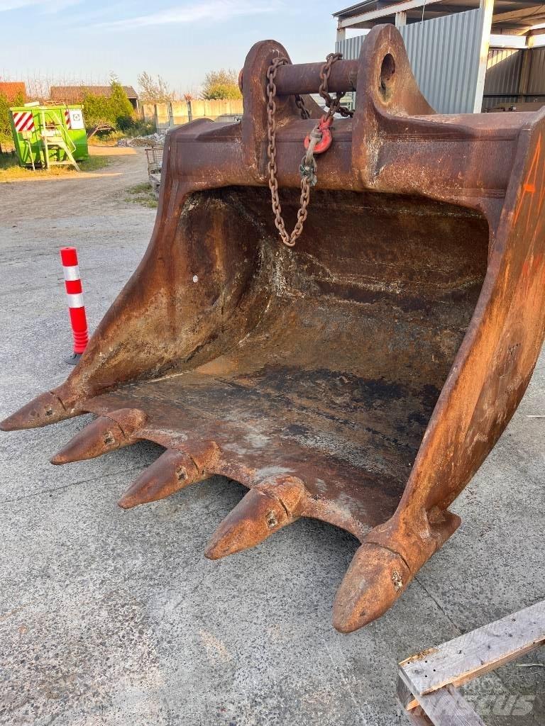 HSM 3.8 m3 Kaušai