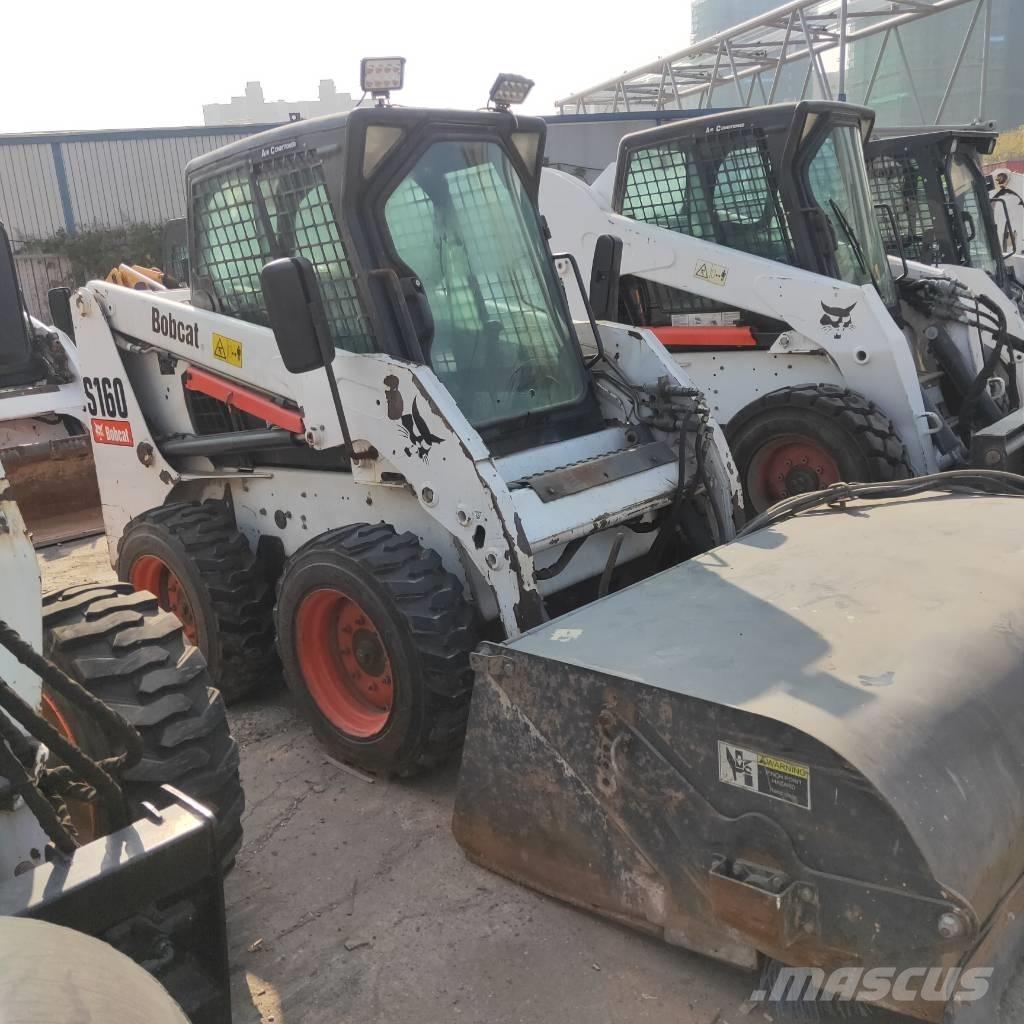 Bobcat S160 Krautuvai su šoniniu pasukimu