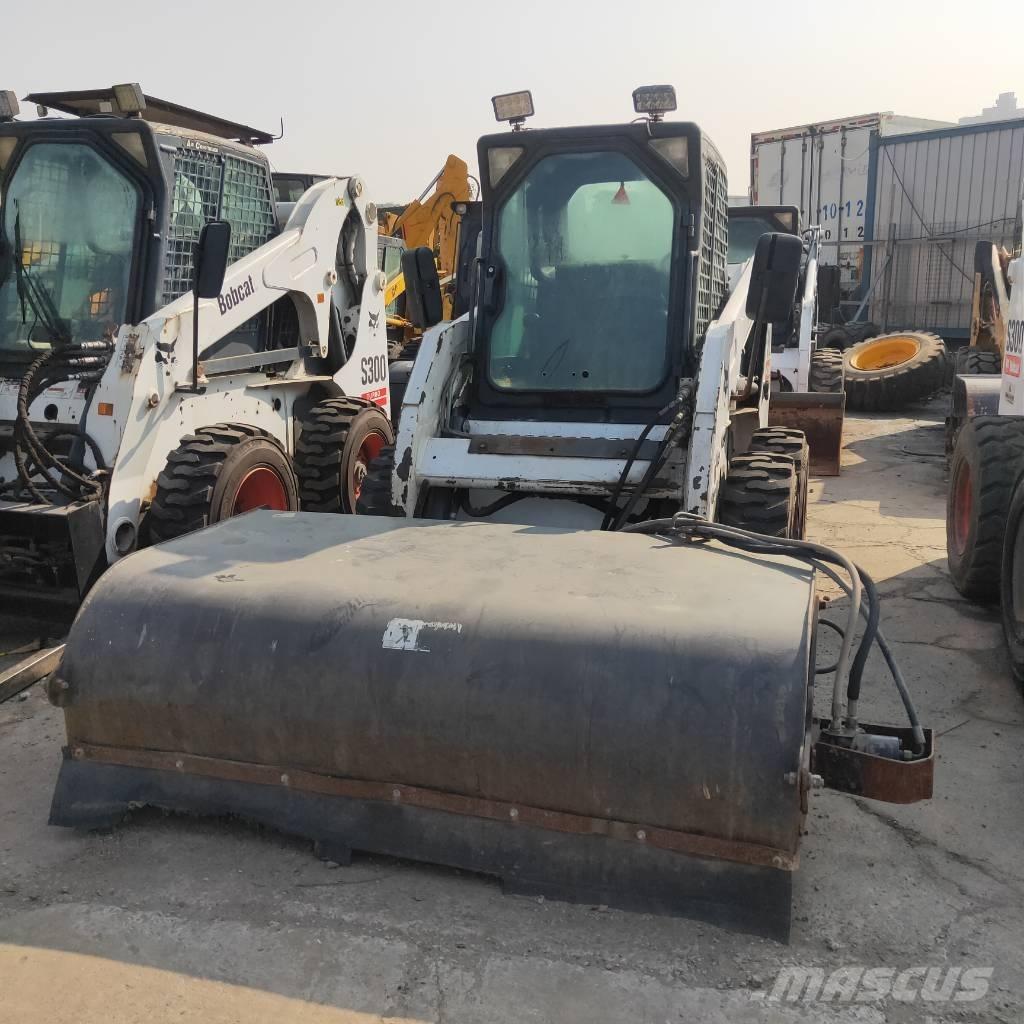 Bobcat S160 Krautuvai su šoniniu pasukimu