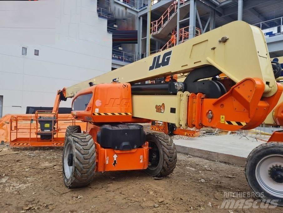 JLG 1250 AJP Alkūniniai keltuvai