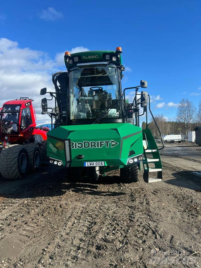 Albach Diamant 2000 Medienos smulkintuvai