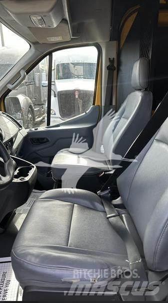 Ford TRANSIT Statyba - Kita