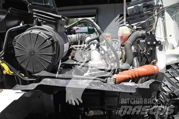 Hino 268 Sunkvežimiai su dengtu kėbulu