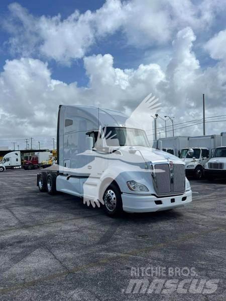 Kenworth T680 Naudoti vilkikai