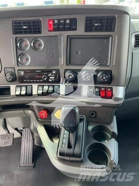Kenworth T680 Naudoti vilkikai