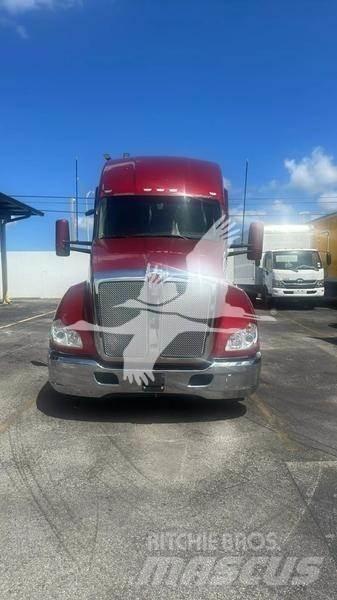 Kenworth T680 Naudoti vilkikai