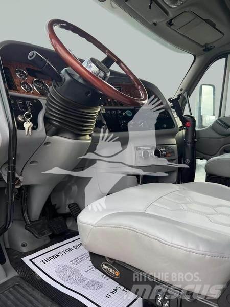 Peterbilt 387 Naudoti vilkikai