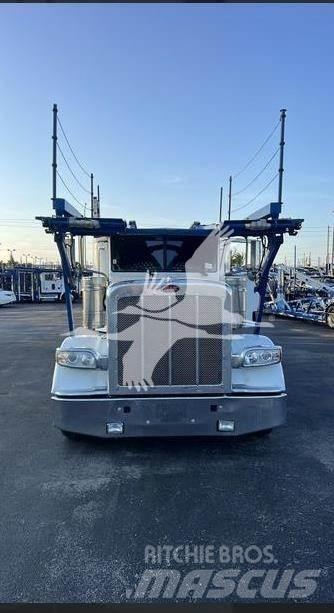 Peterbilt 388 Statyba - Kita