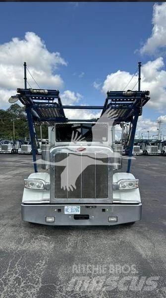 Peterbilt 389 Statyba - Kita