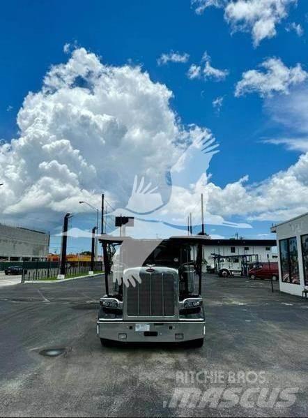Peterbilt 389 Statyba - Kita