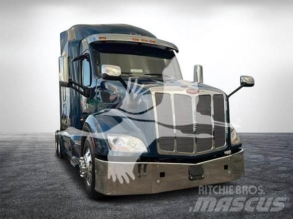 Peterbilt 579 Naudoti vilkikai