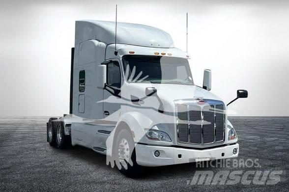 Peterbilt 579 Naudoti vilkikai