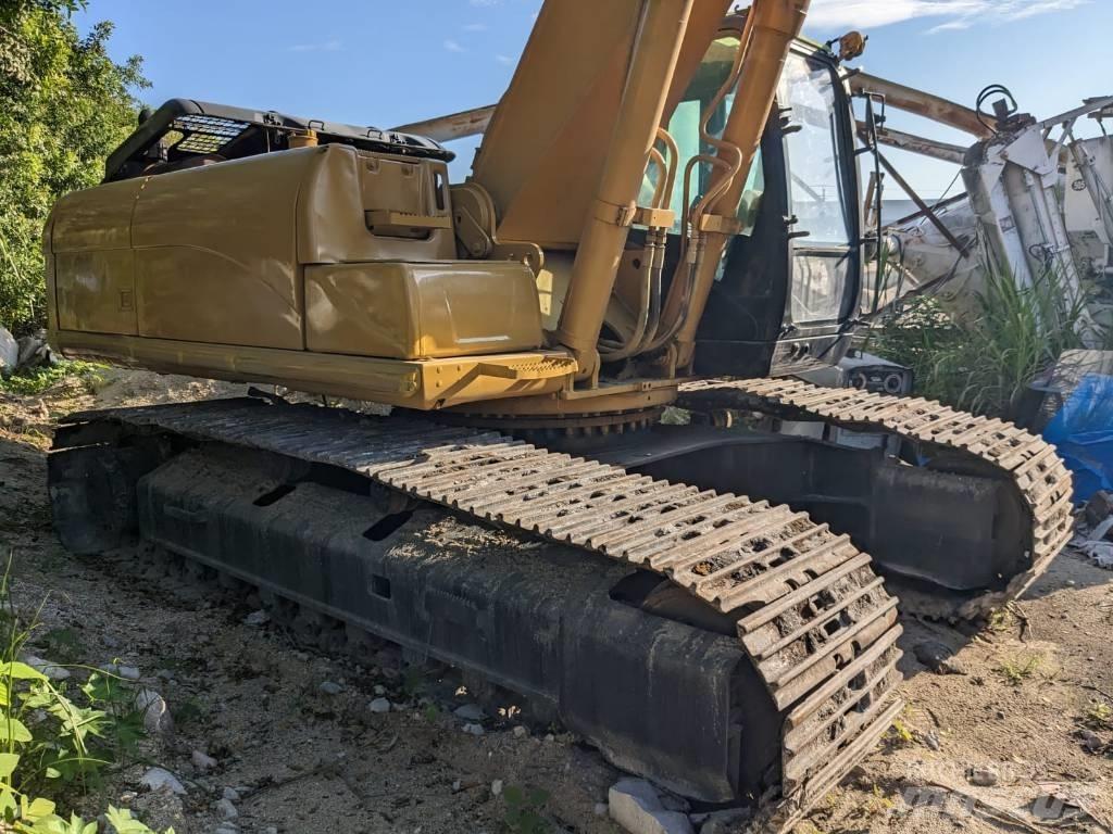 CAT 330 CL Vikšriniai ekskavatoriai