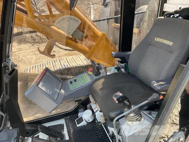 Liebherr HS 8100 HD Draglaininiai ekskavatoriai
