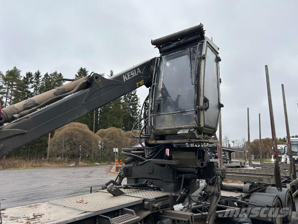 Kesla 2111 T Medienos kranai