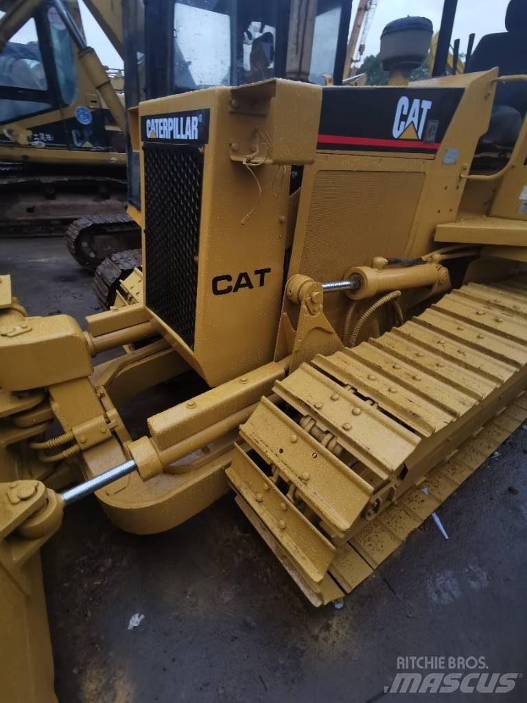 CAT D3C Vikšriniai buldozeriai