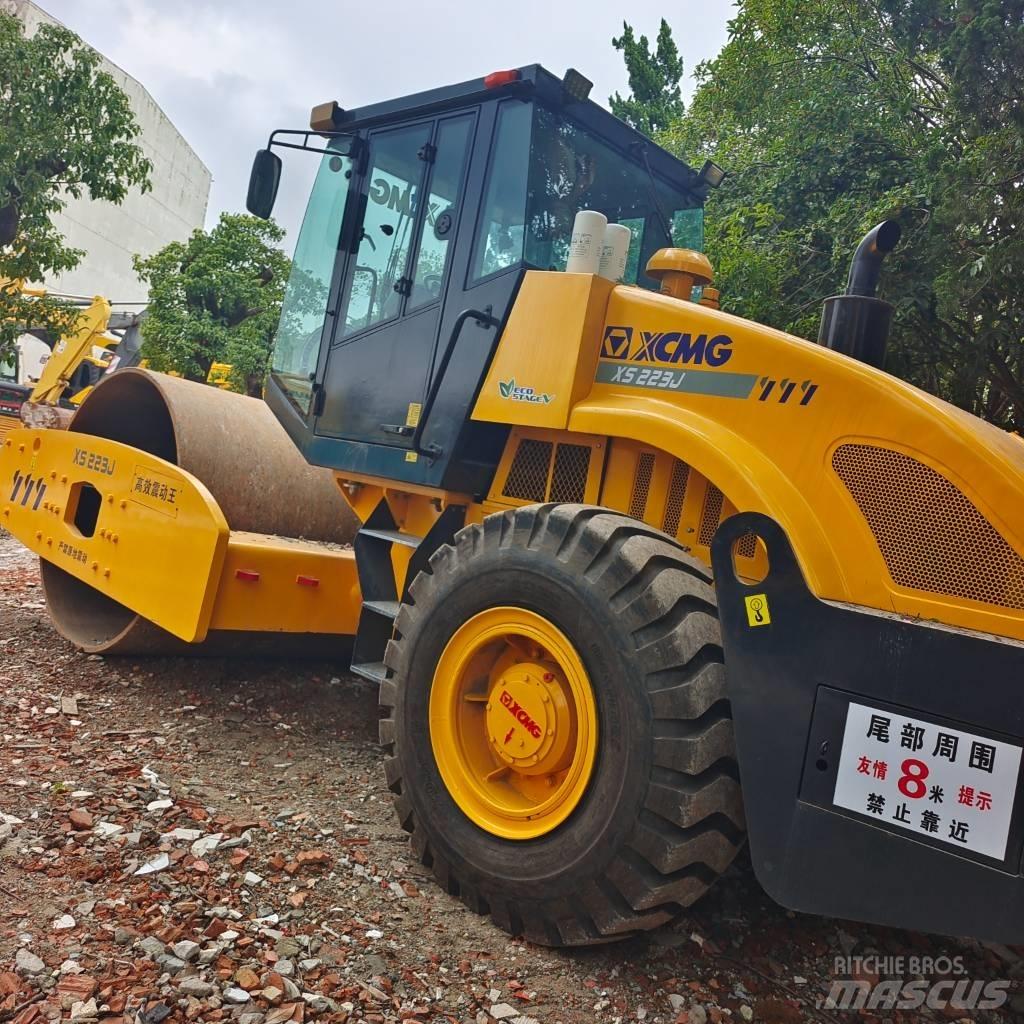 XCMG XS 223 J Vieno būgno volai