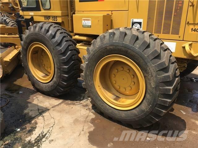 CAT 140 H Greideriai
