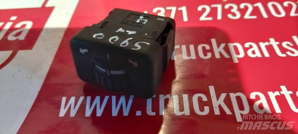 Scania R 420.   1350547 Kabinos ir salonai