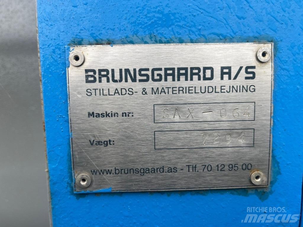 Genie GS 4390 RT Žirkliniai keltuvai